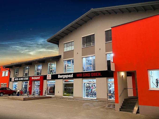 Bergspezl Store Puch