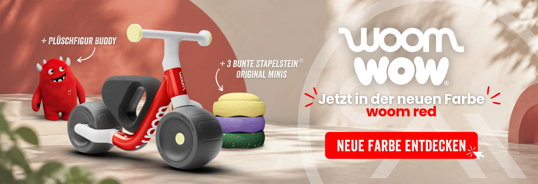 Rotes Woom Wow mit der Plueschfigur und den 3 Stapelsteinen endecken